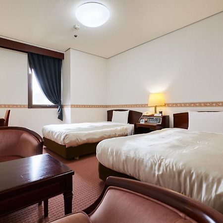 Ecohotel Тояма Экстерьер фото
