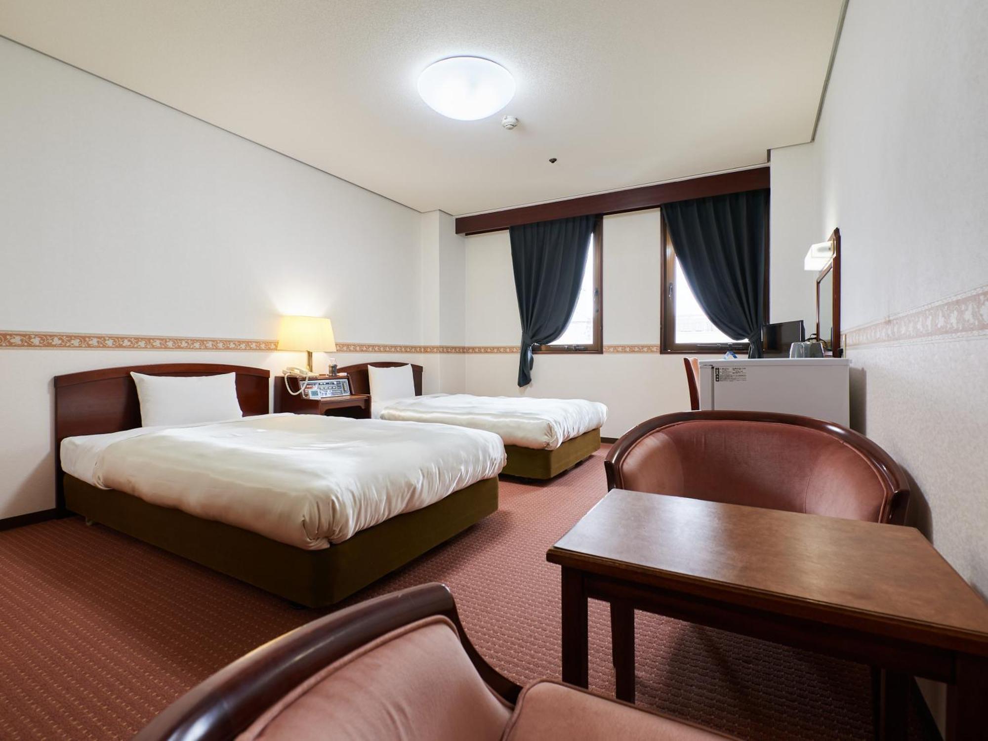 Ecohotel Тояма Экстерьер фото